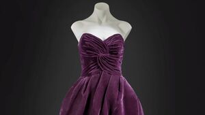 Subastan un vestido de Lady Di por USD 120.000