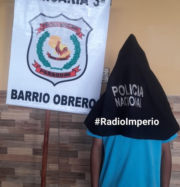 Madre niega que su hijo haya intentado despojar a una joven de su celular - Radio Imperio