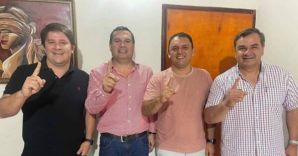 La Nación / “Emulando a los pynandi, sellamos la unidad en Misiones”, celebró Derlis Maidana