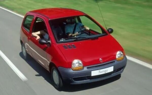 ¿El Twingo Ferrari?: la historia de cuando casi le pusieron un motor V8 al pequeño auto - Mundo - ABC Color