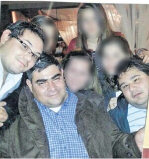 Otro hijo de Antonio Fretes ya aparecía como síndico en constitución de empresa - Política - ABC Color