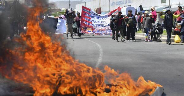 La Nación / Perú: marchas contra el gobierno se extienden a Lima y bloquean Cusco