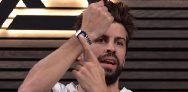 Piqué: “este reloj es para toda la vida” | 1000 Noticias