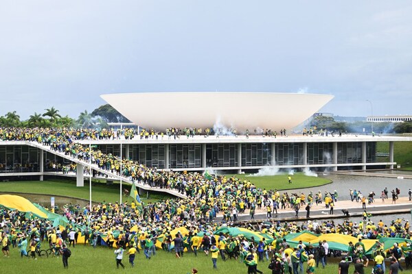 Para el Gobierno hubo un plan para dar un golpe de estado, Fiscalía pide investigar a Bolsonaro - .::Agencia IP::.