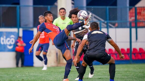 Cerro Porteño tropieza en su primera prueba