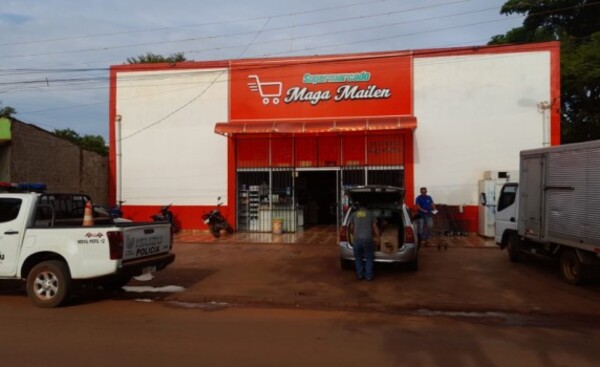 Forzaron candado e ingresaron a robar en un supermercado