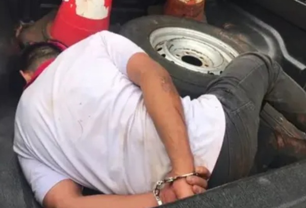 A pedradas, una mujer se defendió de ladrón - Noticiero Paraguay