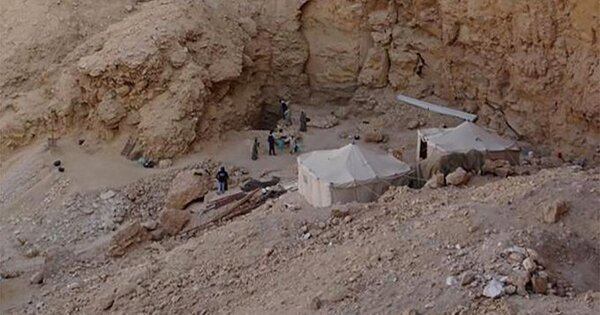 Descubren tumba real en Luxor, Egipto