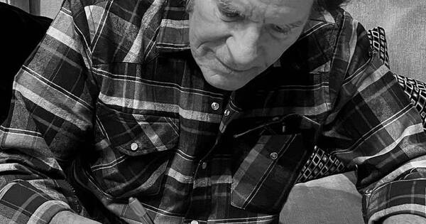 La Nación / John Fogerty recupera derechos de sus canciones