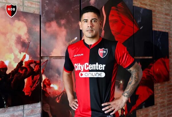 Newell’s presenta a Jorge Recalde - Fútbol - ABC Color