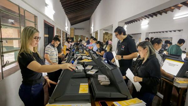 TSJE gastará G. 2.199 millones en compra de calzados y vestuarios