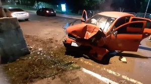 Adolescente ebrio protagoniza violento choque - Noticiero Paraguay