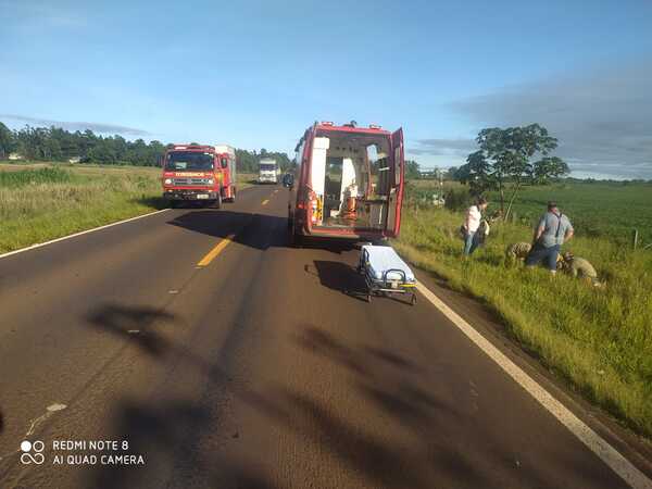 Choque entre automóvil y motocicleta deja varios muertos en la frontera - Radio Imperio