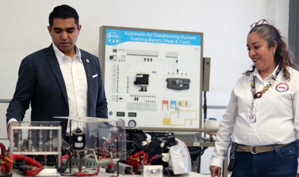 Crean laboratorio de autos eléctricos en centro de México para impulsar auge - MarketData