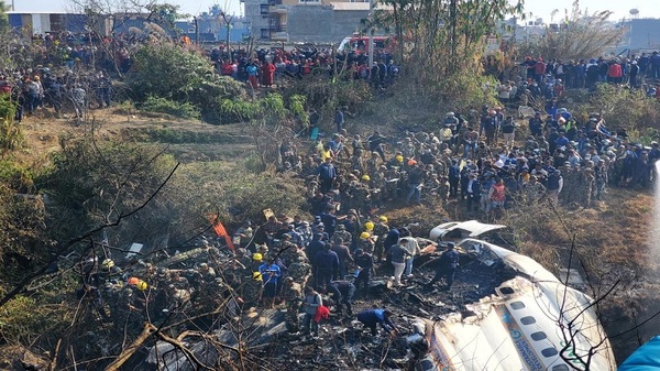 Tragedia en Nepal: Avioneta estrelló, dejo casi 70 muertos - Noticias Paraguay