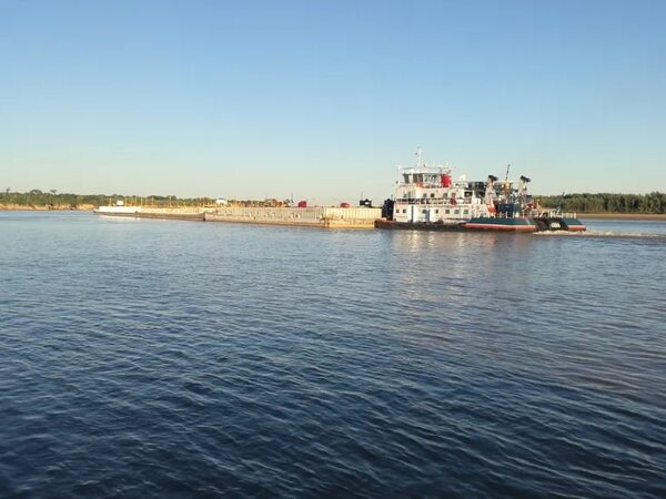 El tránsito fluvial fue desbloqueado en el km 61 del río Paraguay luego de 18 días - Nacionales - ABC Color