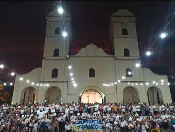 Desde un “lugar sagrado”, Carapeguá se unió para pedir justicia por Fernando