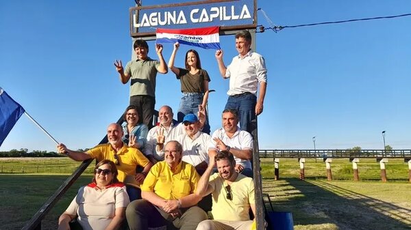 Alegre promete en Ñeembucú “reconstruir la patria” y librarla de la mafia - Política - ABC Color