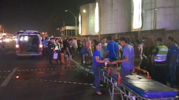 Dos motociclistas fallecidos tras accidente de tránsito en desvío Capiatá - Areguá - Policiales - ABC Color