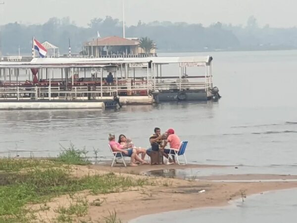 Lago Ypacaraí: mejora calidad, pero aún no recomiendan entrar al agua - Nacionales - ABC Color