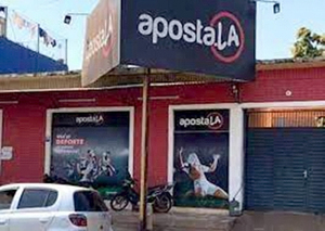 En medio de sospechas de coimas, Ejecutivo adjudica a Aposta.La apuestas deportivas - La Clave