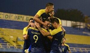 La 'noche Auriazul' fue una fiesta completa en Luque