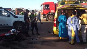 Presunta explosión de cubierta deriva en accidente con heridos