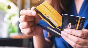 La cartera de tarjetas de crédito en bancos aumentó 16,7%
