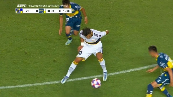 [VIDEO] El lujazo que metió el "Melli" Romero en el inicio de temporada con Boca