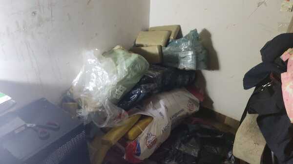 Diario HOY | Vivienda en la que hallaron 84 kilos de marihuana es de un policía adicto