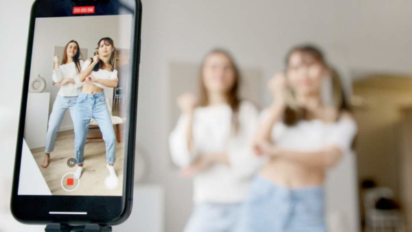 Analista de ciberseguridad recomienda que niños no usen Tik Tok - El Independiente