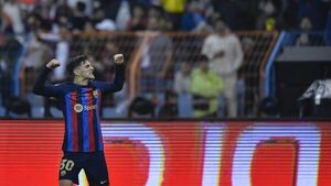 Gavi se doctora en Riad con un recital de juego