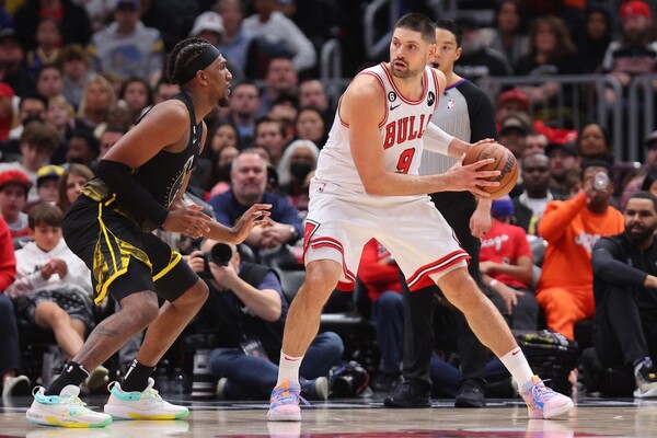 Diario HOY | Un magistral Vucevic guía triunfo de Bulls ante Warriors