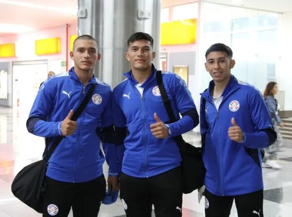 La Albirroja Sub 20 ya está en Colombia para el Sudamericano - Selección Paraguaya - ABC Color