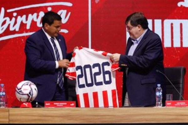 La Albirroja renueva con Puma hasta el 2026