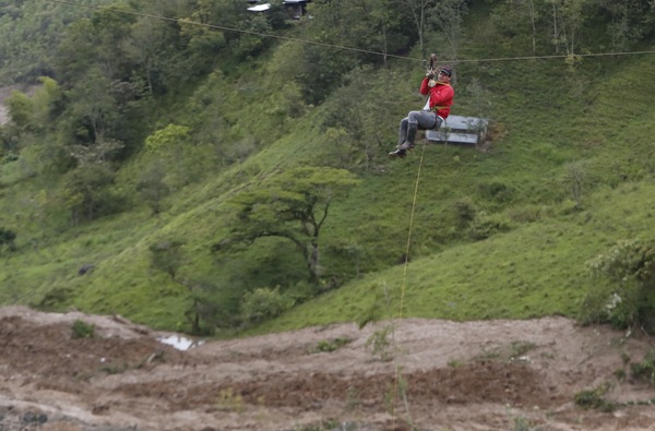 El suroeste de Colombia sufre desabastecimiento por derrumbe en la Vía Panamericana - MarketData