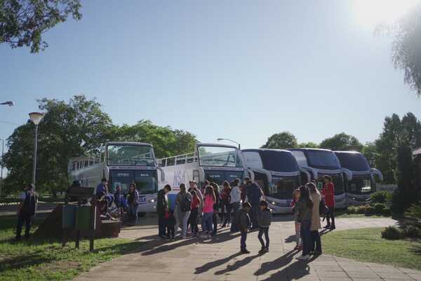 Más de 28.000 personas visitaron los atractivos turísticos de Yacyretá en el 2022 - Revista PLUS
