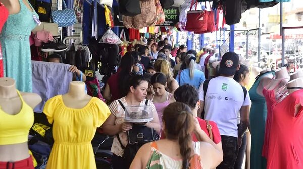 Encuesta refleja mejora en el índice de confianza del consumidor en diciembre - Economía - ABC Color