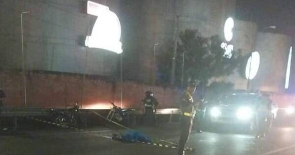 La Nación / Un roce entre motocicletas dejó como saldo dos jóvenes fallecidos sobre la ruta PY02