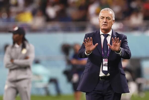 Alfaro se despide con emotiva carta - Fútbol Internacional - ABC Color