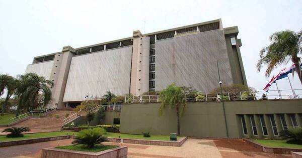 La Nación / Índice de la confianza del consumidor subió a fin de año