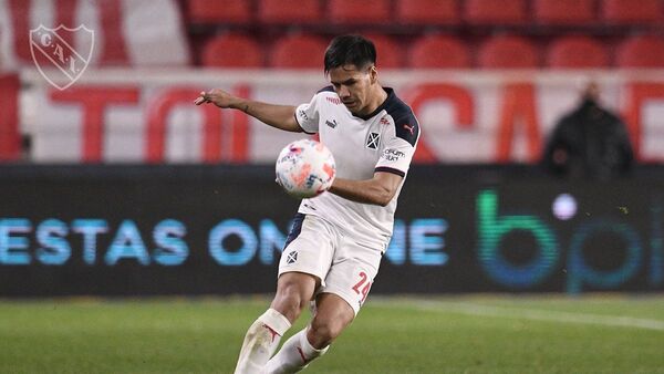 Sergio Barreto, el central que mira Cerro de la Argentina