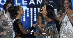 La Nación / “¡Nos robaron el Miss Universo!”, reclama Maduro