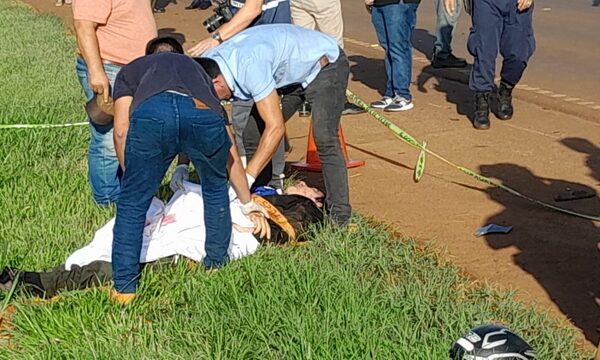 Motociclista muere atropellado por automóvil sobre Ruta Py 02 – Diario TNPRESS