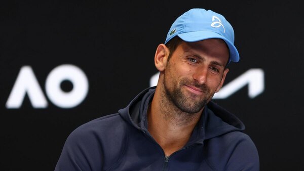 El regreso de Djokovic protagoniza un día loco en Australia