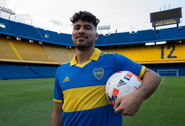 Valdez dice que lo motivó jugar en un “club tan grande como Boca”
