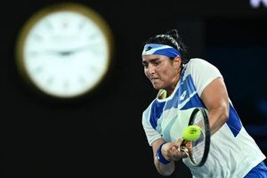 La favorita Jabeur se emplea a fondo para estar en segunda - Tenis - ABC Color