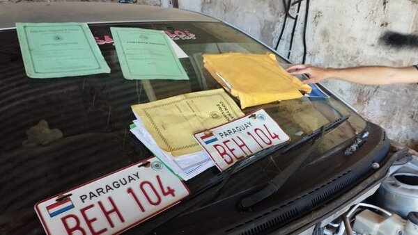 ¡Se ingenian! La nueva modalidad utilizada en desarmadero para vender autos robados