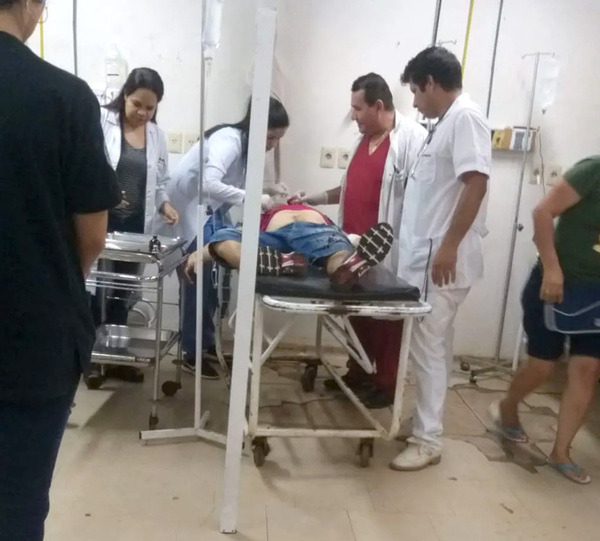Diario HOY | Quiso ayudar a una mujer que era golpeada por su pareja y terminó siendo apuñalado