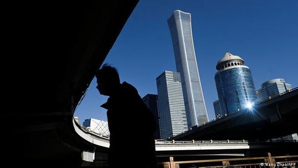 Economía china creció apenas 3 % en 2022 - El Trueno